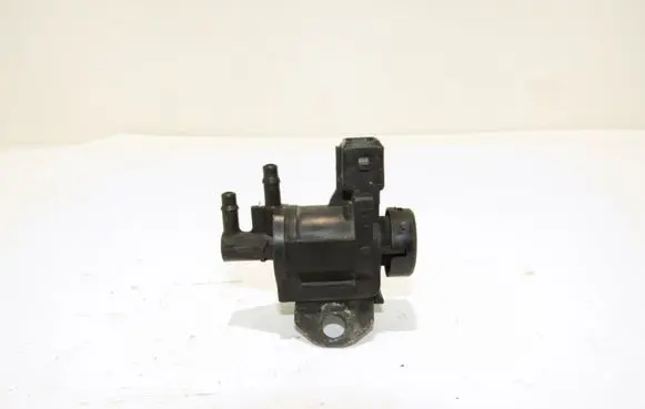 Volkswagen Golf IV Vacuum valve 1J0906283A
