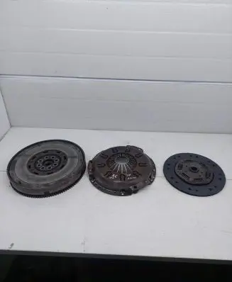 Audi A6 S6 C5 4B Clutch set kit 059141