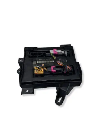 Audi A4 S4 B8 8K Comfort/convenience module 8K0907064CP 00002001