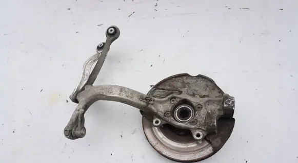 Audi A4 S4 B7 8E 8H Front wheel hub spindle knuckle