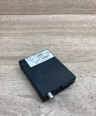 Audi A8 S8 D3 4E Auxiliary heating control unit/module H020699 64817B 0532