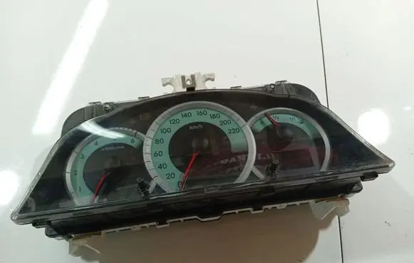 Toyota Corolla Verso AR10 Speedometer (instrument cluster) 838000F060L