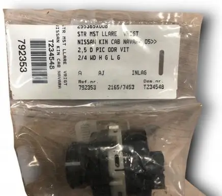 Nissan Navara Fog light switch 
