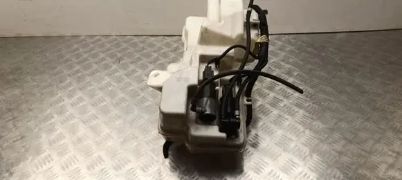 Volvo XC40 Windshield washer fluid reservoir/tank 32274694