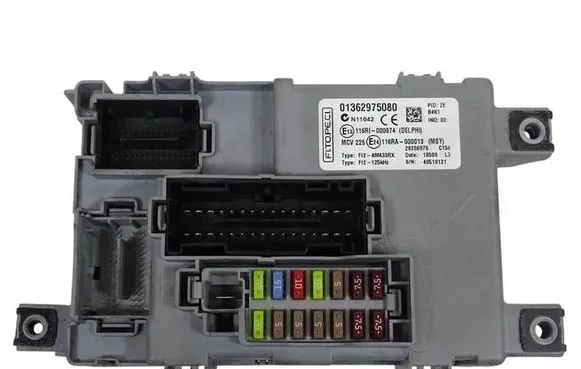 Fiat Qubo Fuse box set 01362975080
