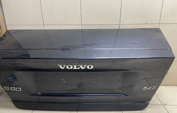 Volvo S60 Tailgate/trunk/boot lid