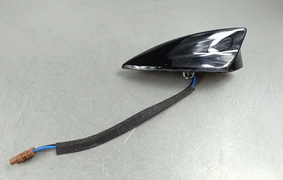 Opel Grandland X Radio antenna YQ00013980 7410300000000K 341301492