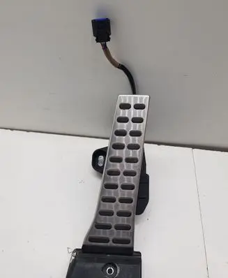 KIA Sportage Accelerator throttle pedal F1810