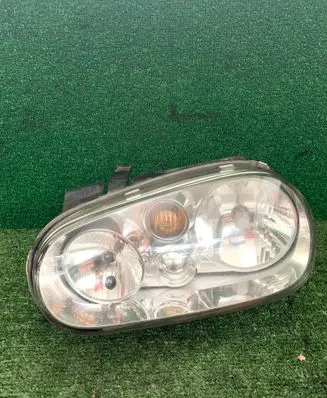 Volkswagen Golf IV Headlight/headlamp 