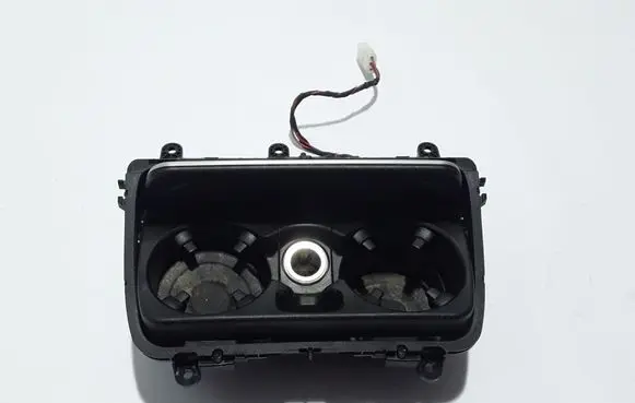 BMW 5 F10 F11 Cup holder 9241714