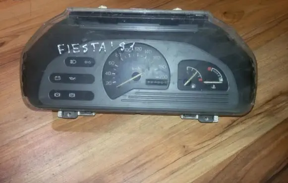 Ford Fiesta Speedometer (instrument cluster) 89fb10b885ab