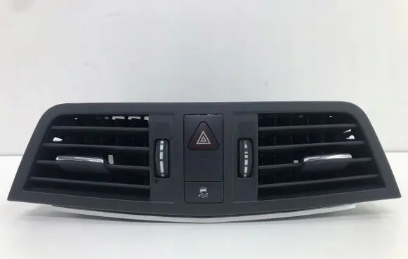 Mercedes-Benz E C207 W207 Dash center air vent grill