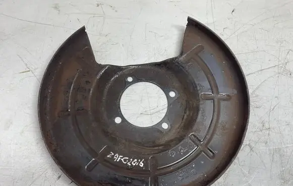 Opel Zafira C Rear brake disc plate dust cover 13408173