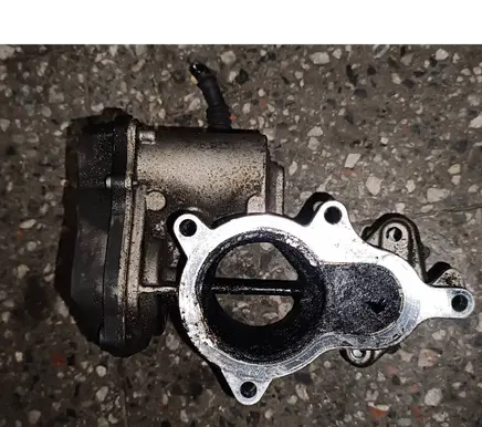 Audi A6 S6 C6 4F Throttle valve 03g131501b