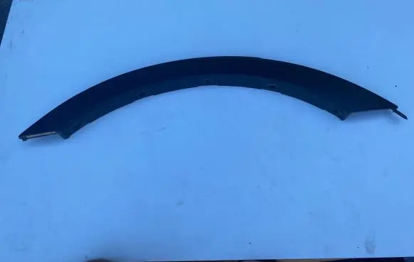 BMW X3 E83 Front arch trim 3330868