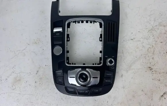 Audi Q5 SQ5 Head unit multimedia control 8T0919611L