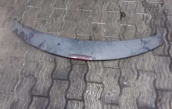 Dodge Caravan Tailgate/trunk spoiler GAPN4582 0UK90TRMA