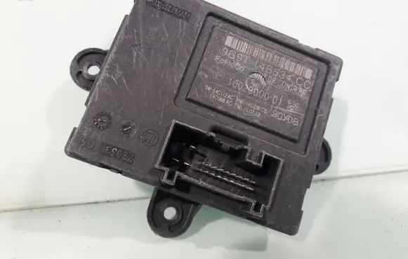 Ford Galaxy Door control unit/module 1002300