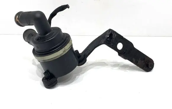 Volkswagen Sharan Oil filter mounting bracket 5N0965561A
