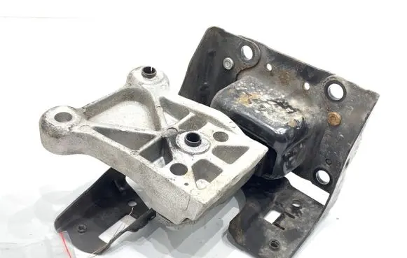 Peugeot 208 I Engine mount vacuum valve 9682355880
