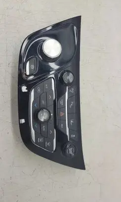 Chrysler Pacifica Climate control unit P68230249AE 68230249AE