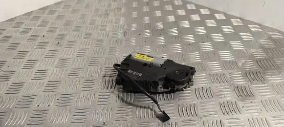 Volkswagen PASSAT B6 Sunroof motor/actuator 8D0959591C