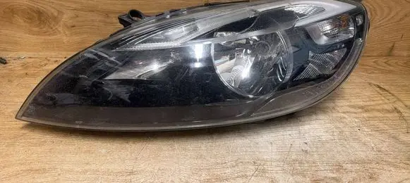 Volvo V40 Headlight/headlamp 31420005