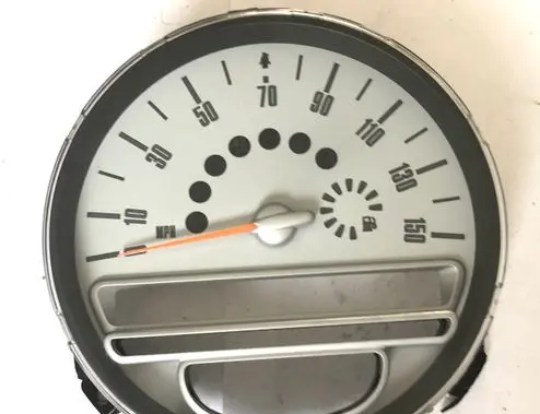 Mini One - Cooper R50 - 53 Speedometer (instrument cluster) 9136196