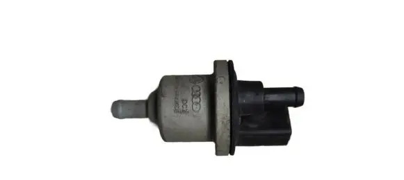 Volkswagen PASSAT B6 Valve vacuum 058133517B 2580115A