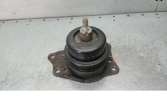 Skoda Roomster (5J) Engine mounting bracket 6Q0199262AT
