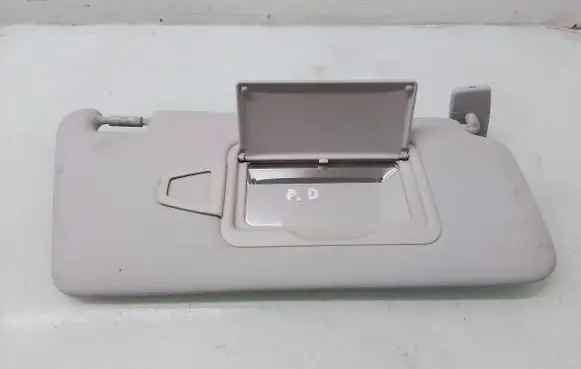 Mercedes-Benz B W245 Sun visor