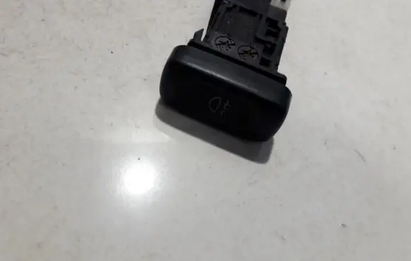 Nissan Almera Fog light switch 