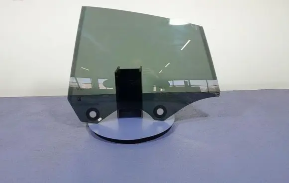 BMW 2 F45 Rear door window glass 7474353