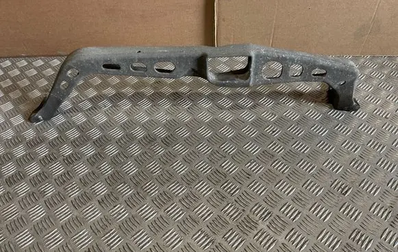 Audi A4 S4 B8 8K Engine mounting bracket 8K0199521C