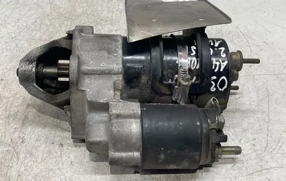 Audi A6 S6 C6 4F Starter motor 06B911023 001107073