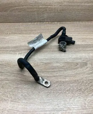 Volkswagen PASSAT B7 Negative earth cable (battery) 1K0915181H 519410C41