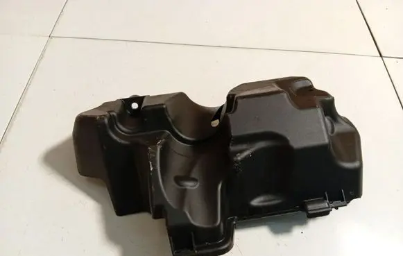 Renault Laguna III Engine cover (trim) 8200549100