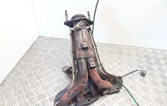 Mazda 6 Exhaust manifold