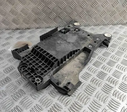 BMW X2 F39 Battery box tray 9304350