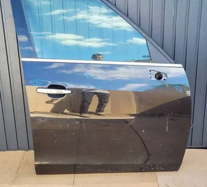 Opel Zafira C Front door 