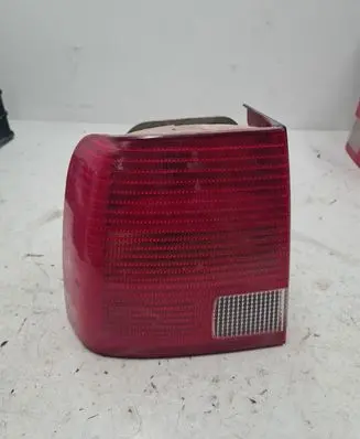 Volkswagen PASSAT B5 Rear/tail lights