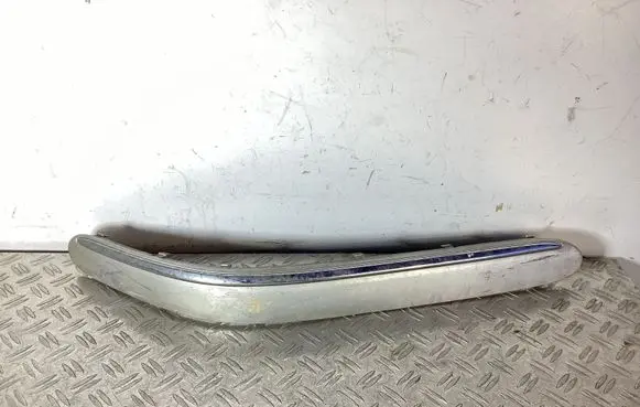 Mercedes-Benz S W220 Front bumper splitter molding A2208850221