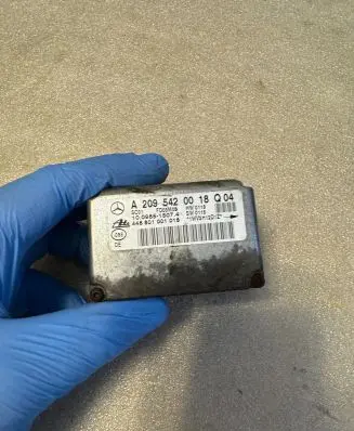 Mercedes-Benz CLK A209 C209 ESP acceleration yaw rate sensor A2095420018 10098515014 2095420018