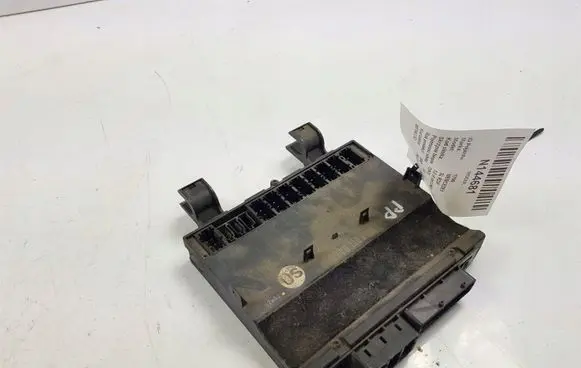 Mercedes-Benz SL R230 Seat heating relay 2308203226 FOTELA