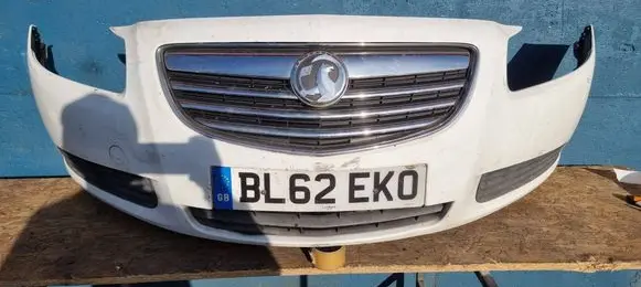 Opel Insignia A Front bumper 13288286 551004542