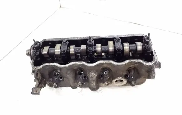 Seat Alhambra (Mk1) Engine head 028103373N