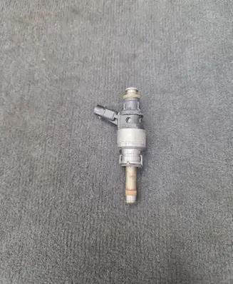Audi A7 S7 4G Fuel injector 306E036Q 06E036Q 06E906036Q