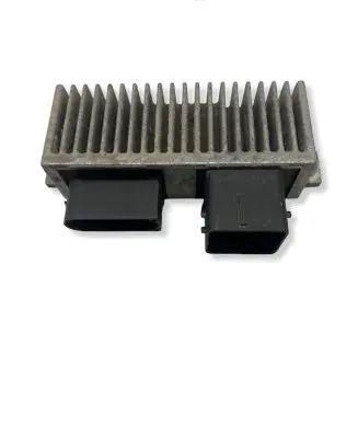 Renault Trafic III (X82) Glow plug pre-heat relay 271206395R