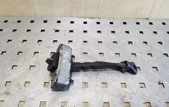 Toyota Avensis T270 Front door check strap stopper