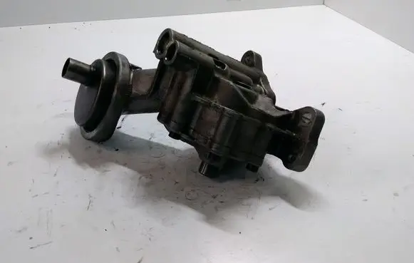 Audi A6 S6 C6 4F Oil pump 8705161630